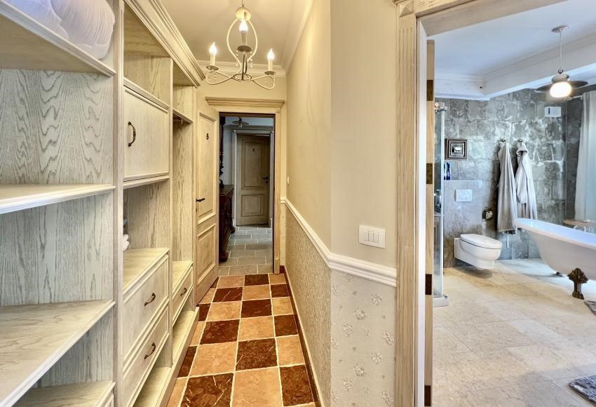 Exclusive Mediterranean stone villa – direct beach access in Krasici, Montenegro 5