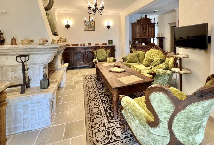 Exclusive Mediterranean stone villa – direct beach access in Krasici, Montenegro 12