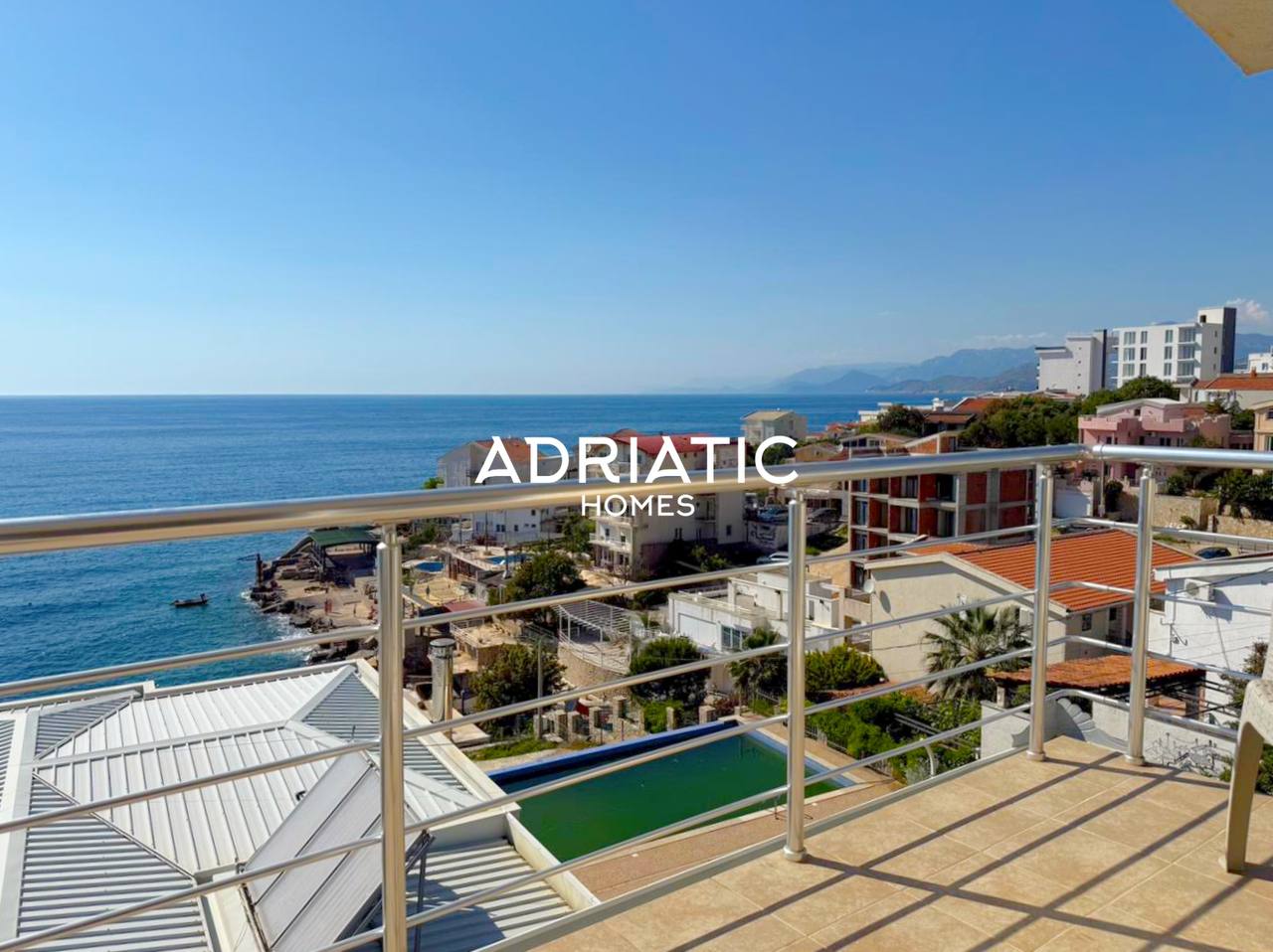 Exclusive 2-Bedroom Sea View Apartment in Utjeha 5