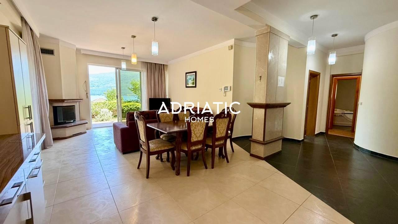 Peaceful Seaside Apartment in Đenovići, Herceg Novi 6