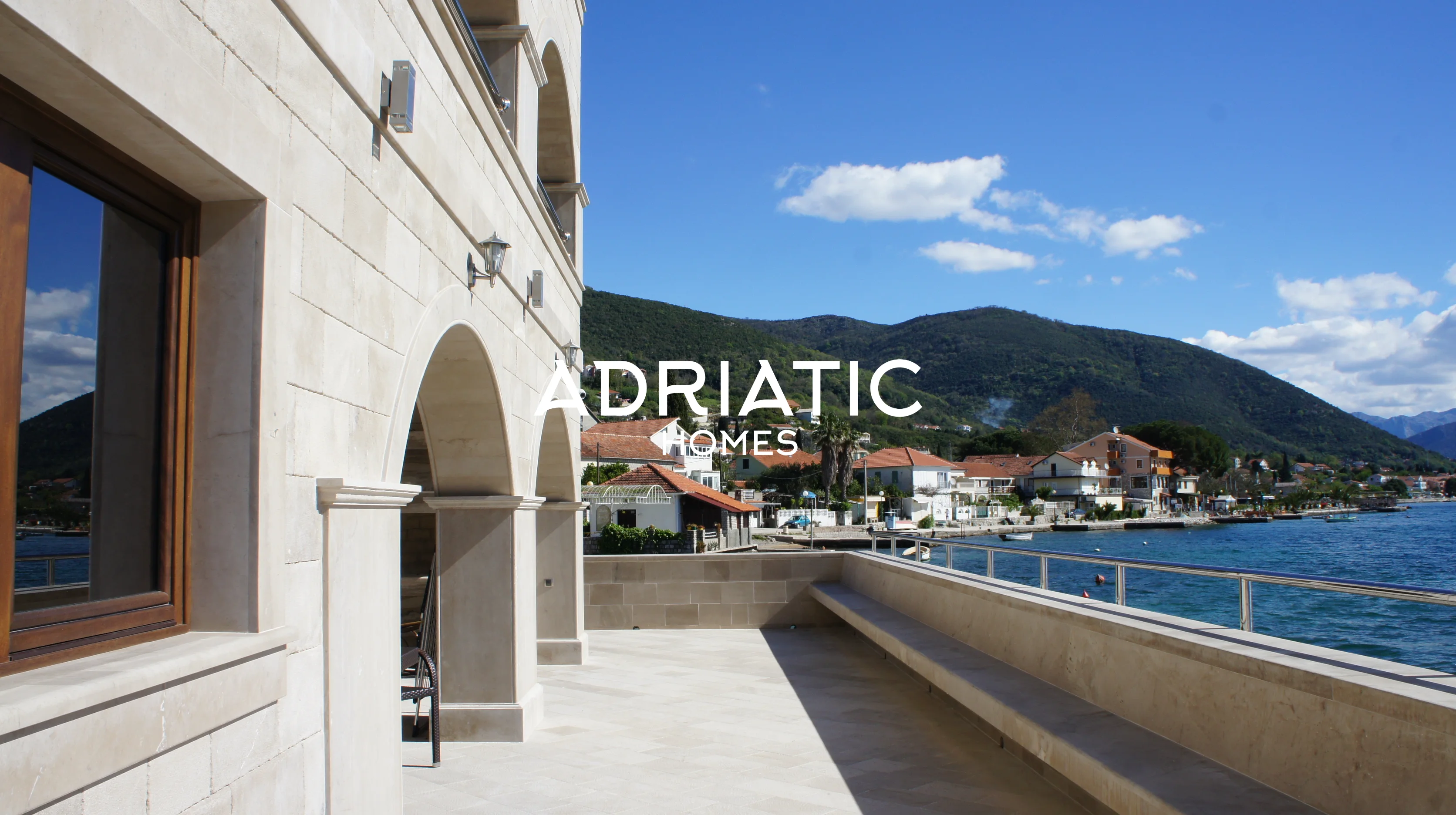 Exclusive luxury villa with private beach and marina in Djenovici, Montenegro 4