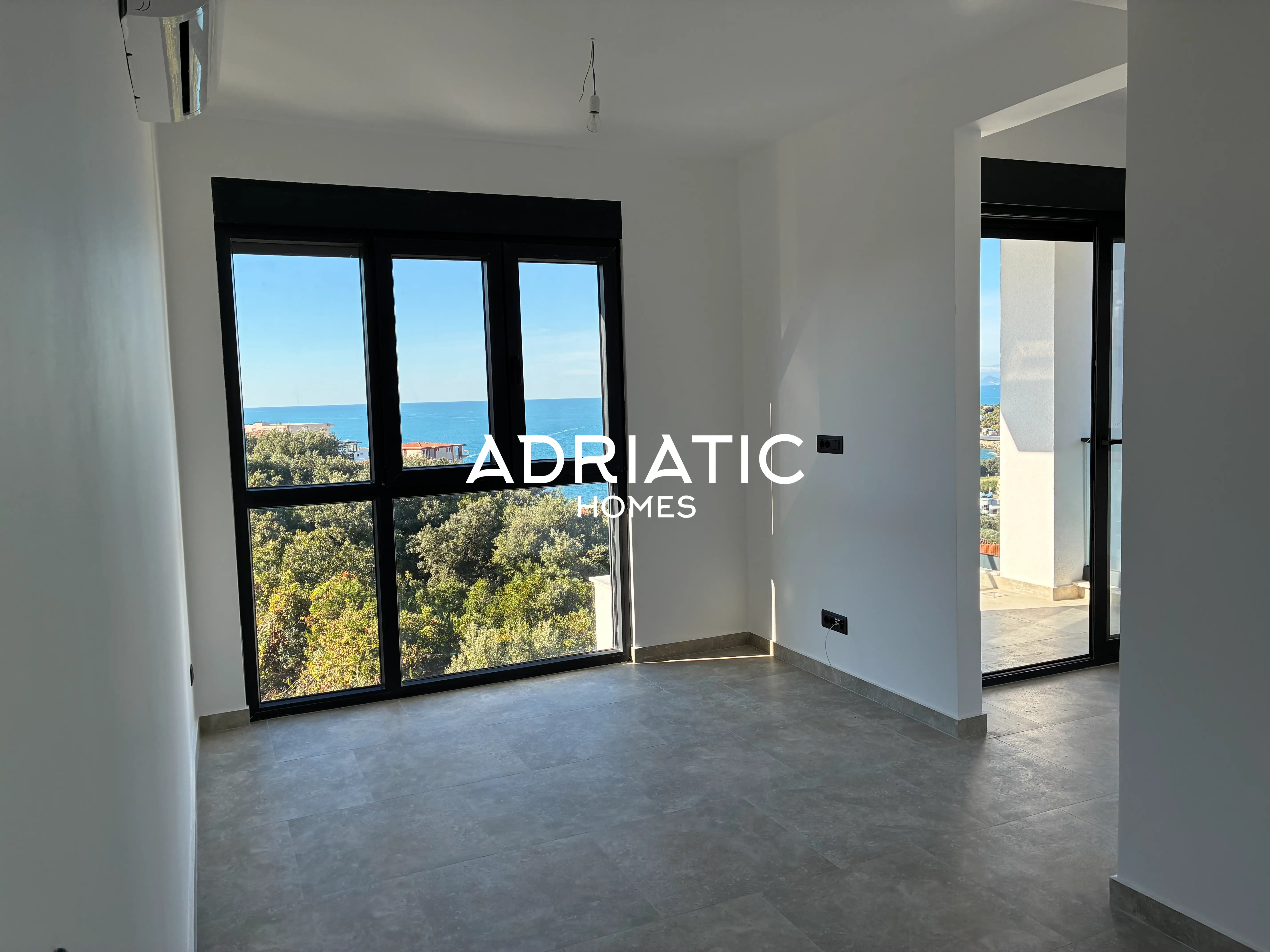 Modern 53m² Apartment | Utjeha, Bar, Montenegro   8