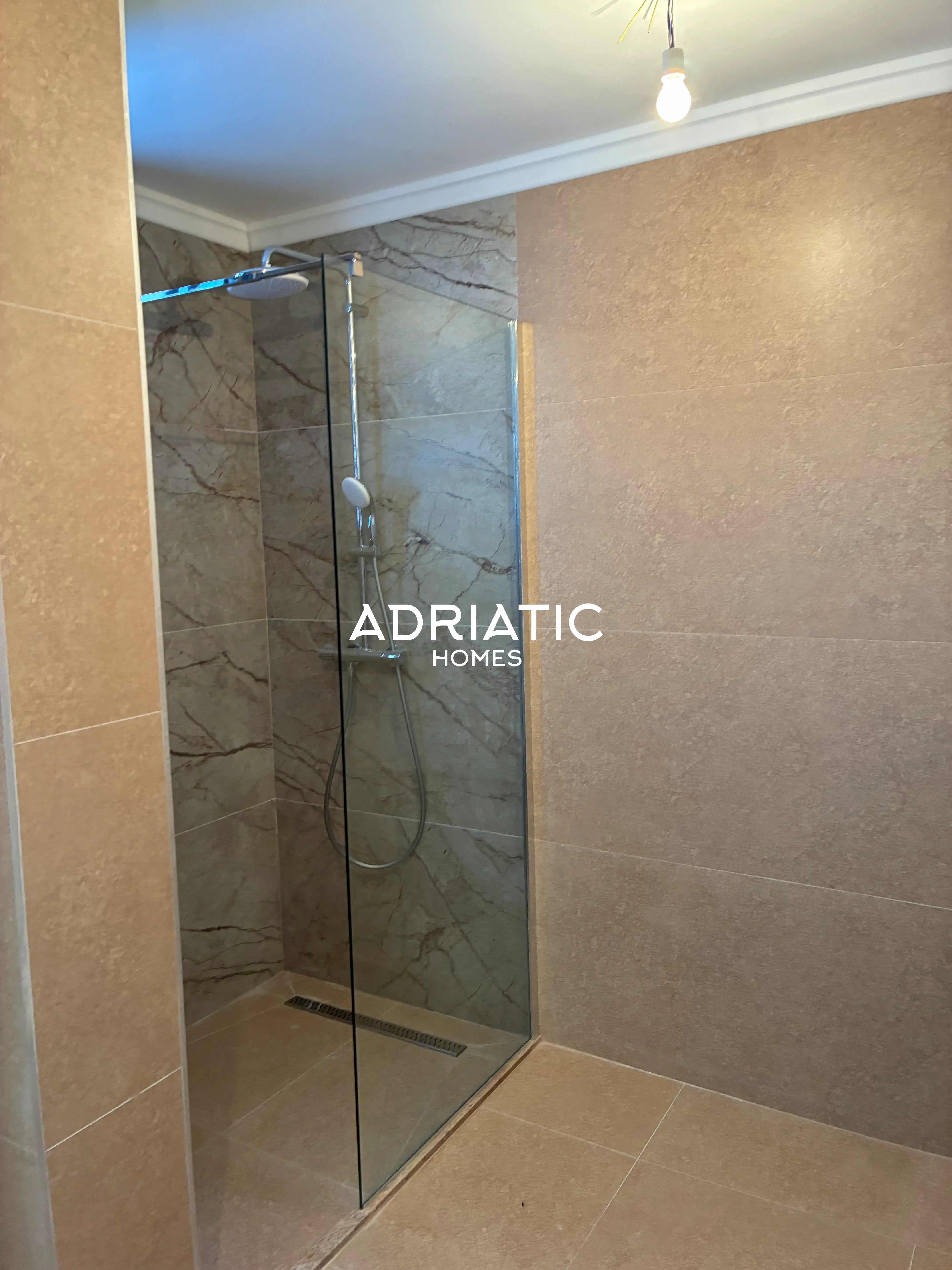 Modern 53m² Apartment | Utjeha, Bar, Montenegro   12