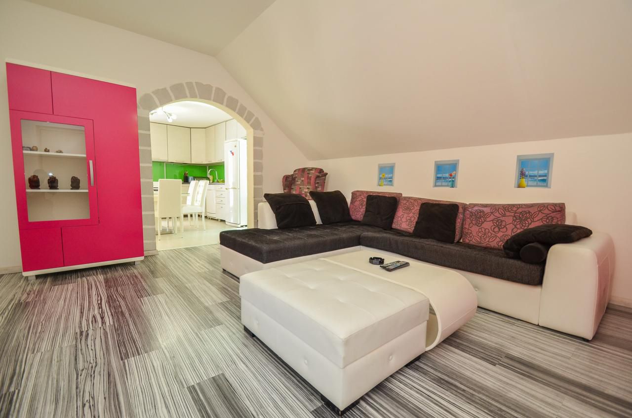 HISTORIC STONE PROPERTY | Kotor Old Town, Montenegro 7