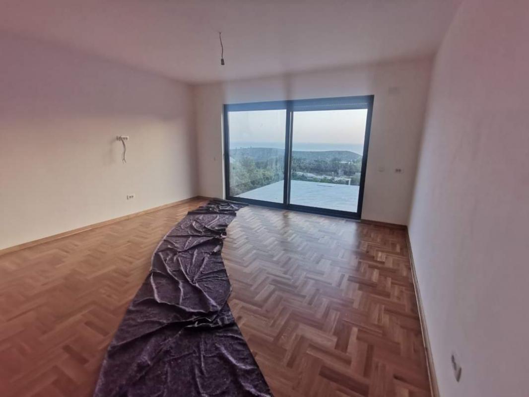 Modern House with Stunning Sea Views in Sutomore 7
