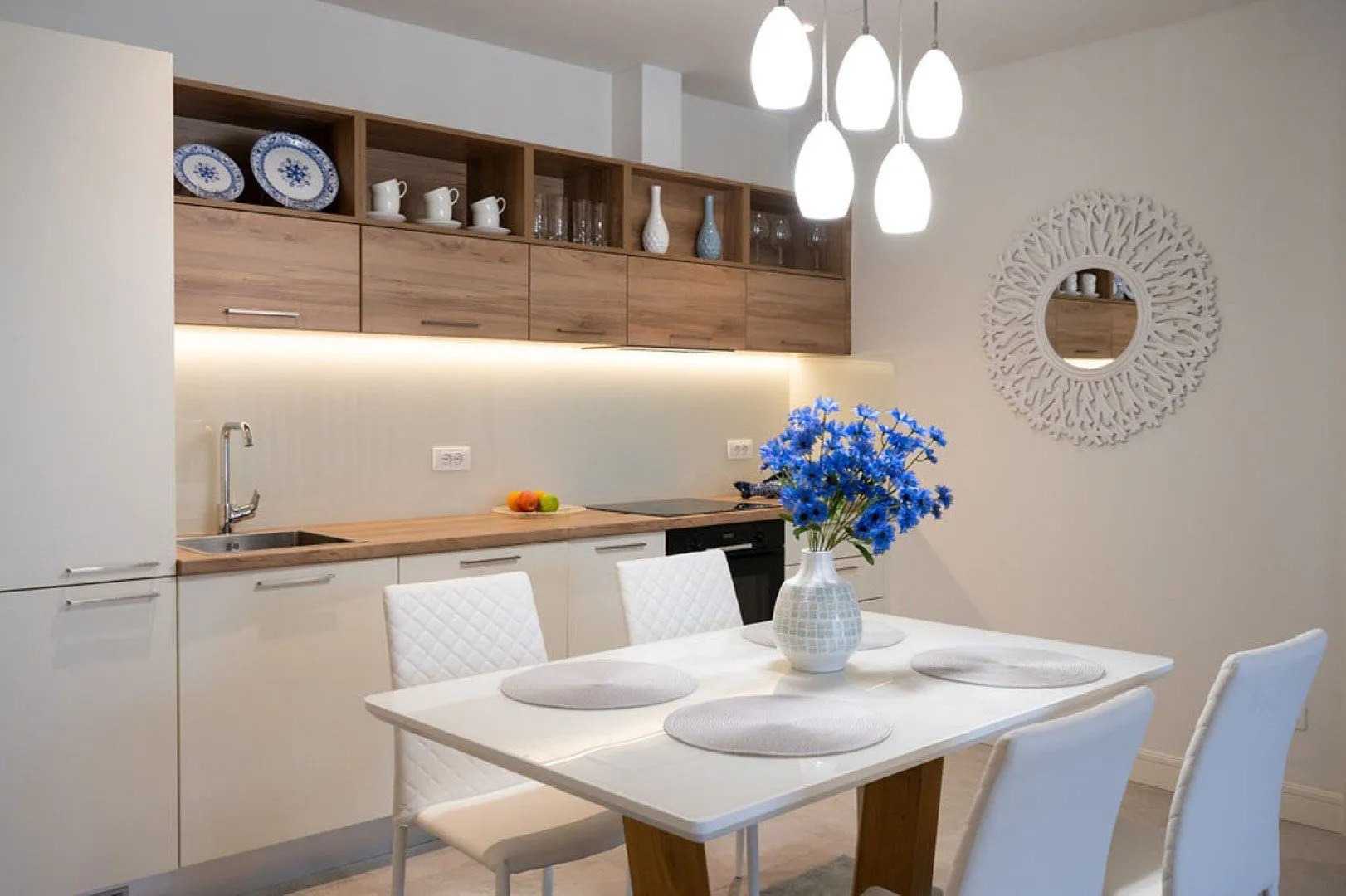 Modern Apartment in Centrale, Luštica Bay 4