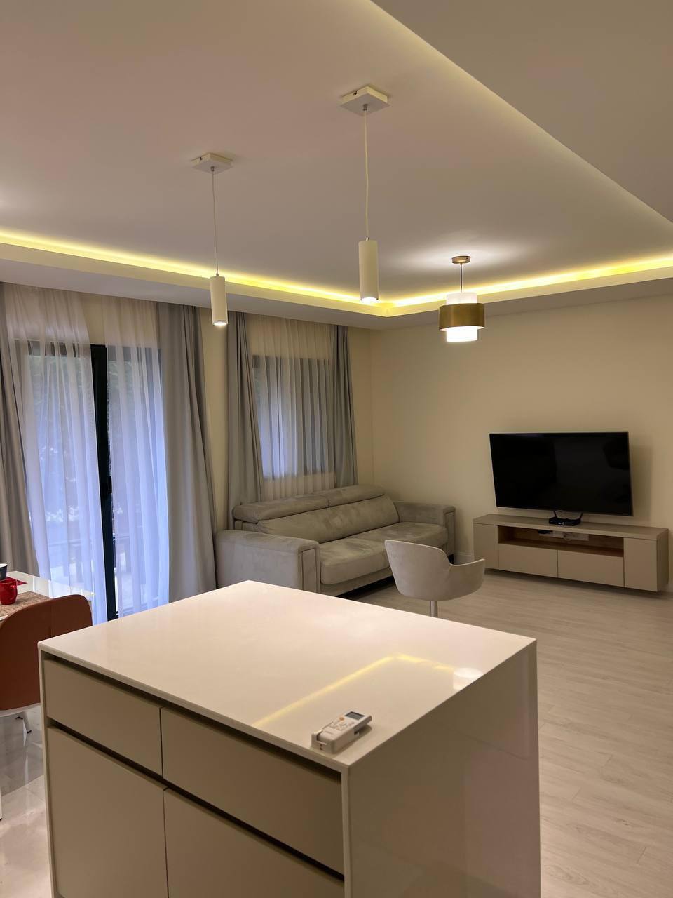 Three-Story Townhouse with 3 Bedrooms in Lastva, Budva 3
