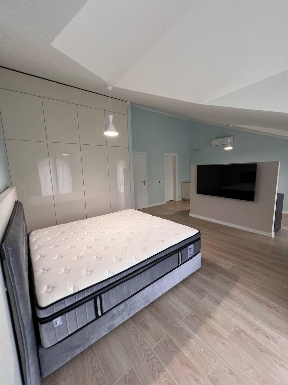 Three-Story Townhouse with 3 Bedrooms in Lastva, Budva 4