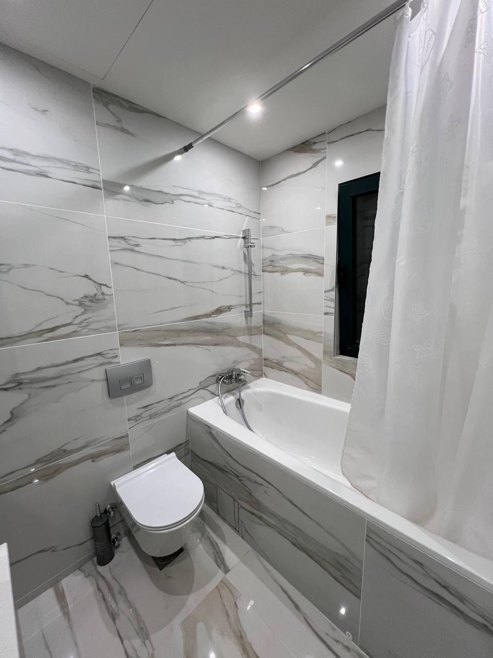 Three-Story Townhouse with 3 Bedrooms in Lastva, Budva 8