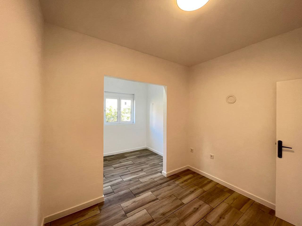 House with 3 Bedrooms in Tivat 9