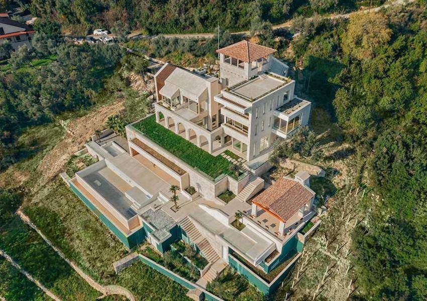 Premium Class Villa with Stunning Views in Tivat 6