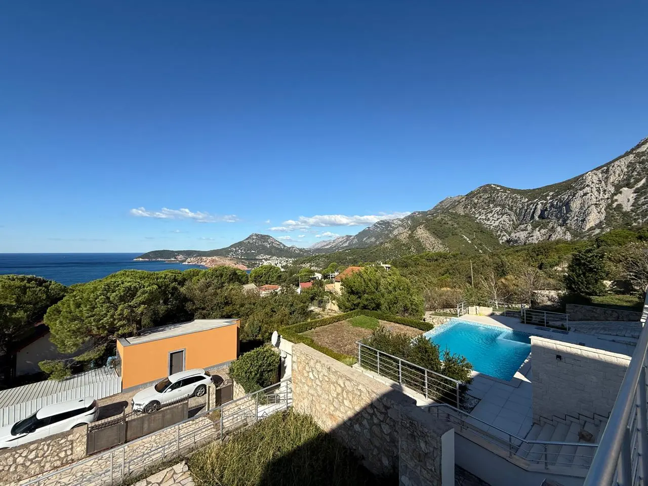House with Sea View in Bar-Ratac 3