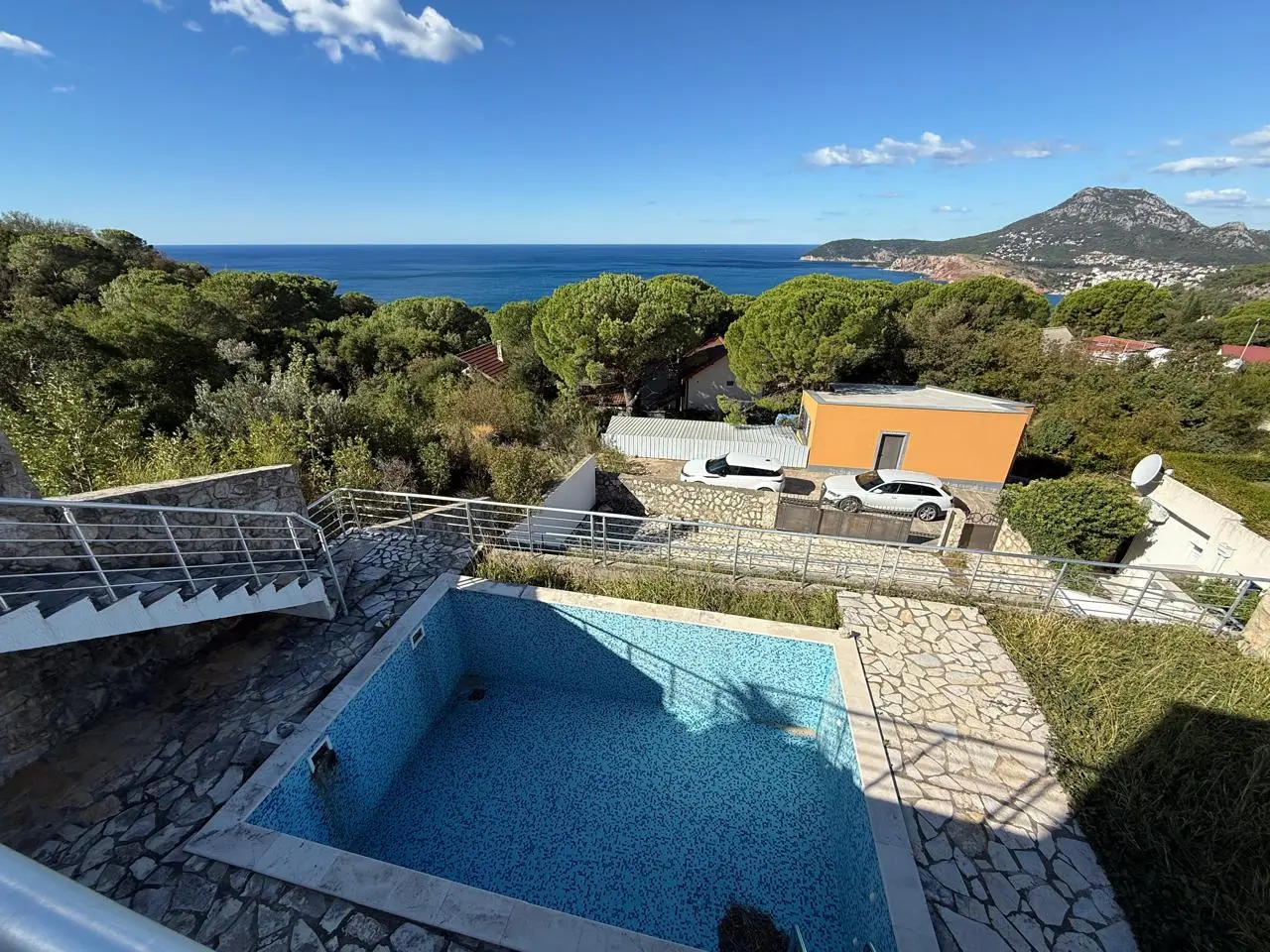 House with Sea View in Bar-Ratac 4