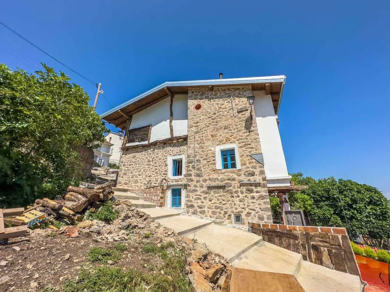 Stone House with Stunning Views in Dobra Voda, Montenegro 5