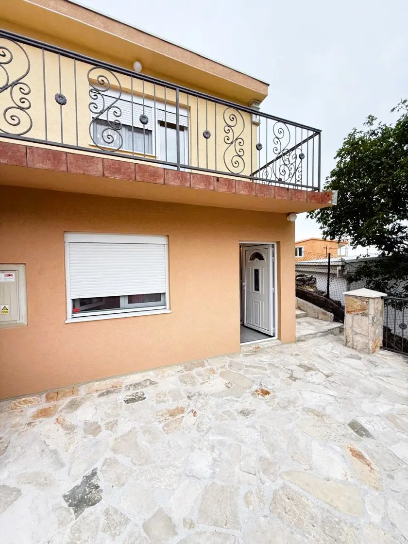 House with Sea View in Sutomore 5