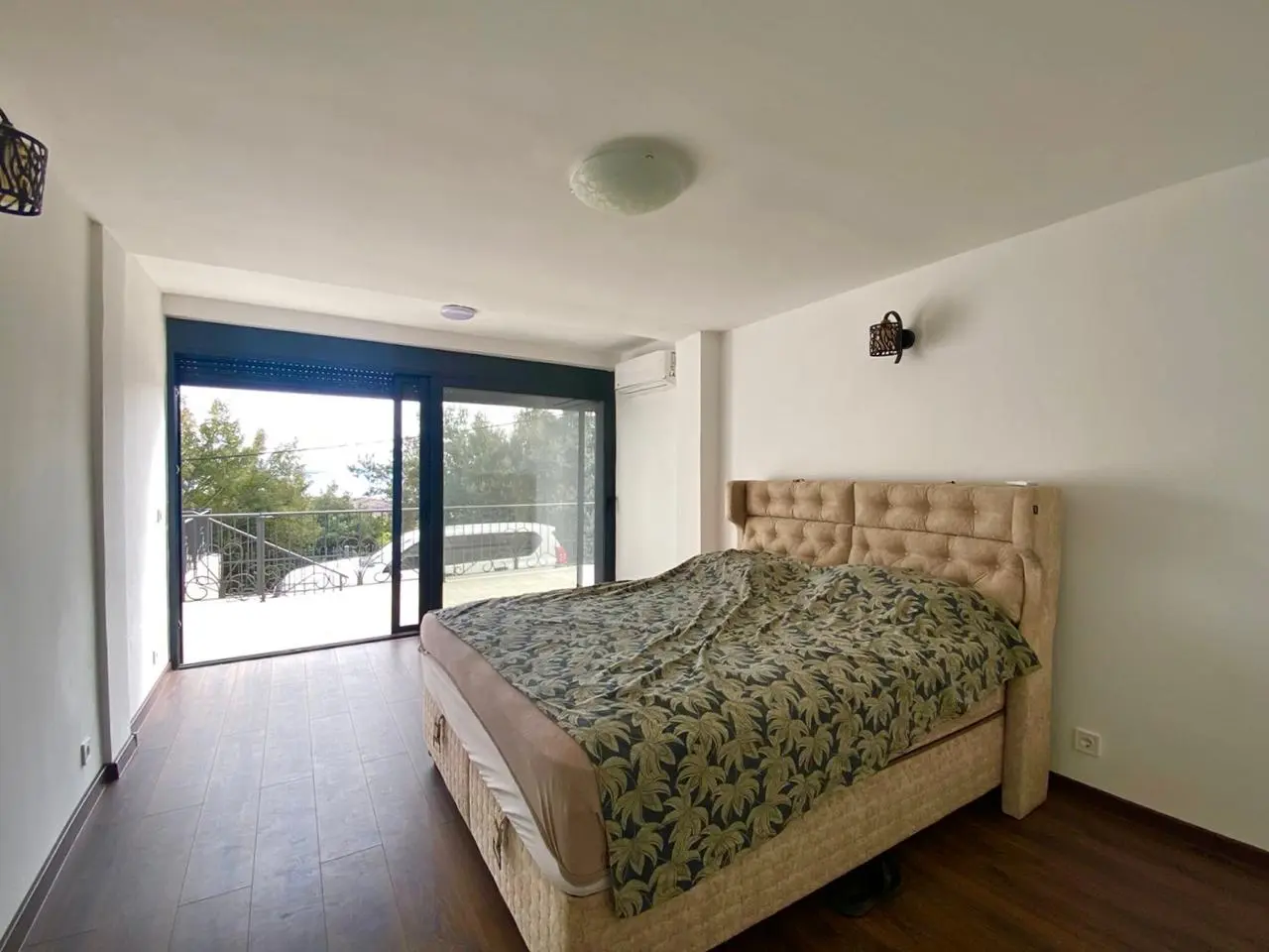 Villa for Sale Sutomore – New Modern Home with Sea View, Pool & Garage 6