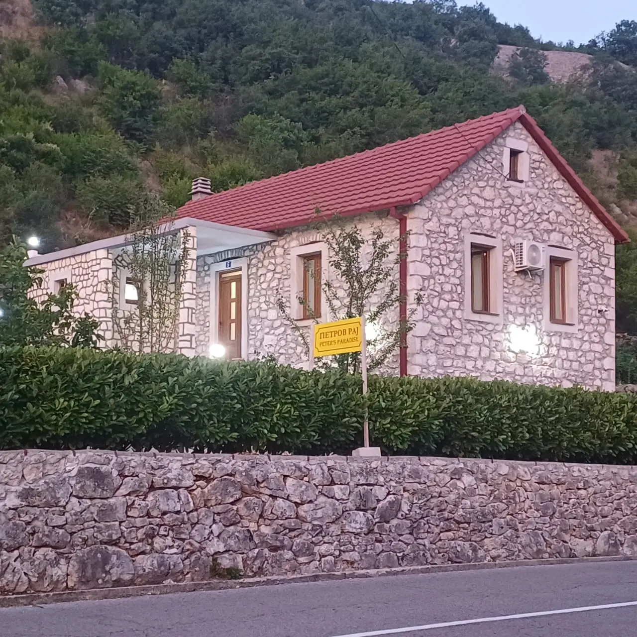 Elite Stone House for Sale near Danilovgrad – Cultural Gem with Gardens and Security System