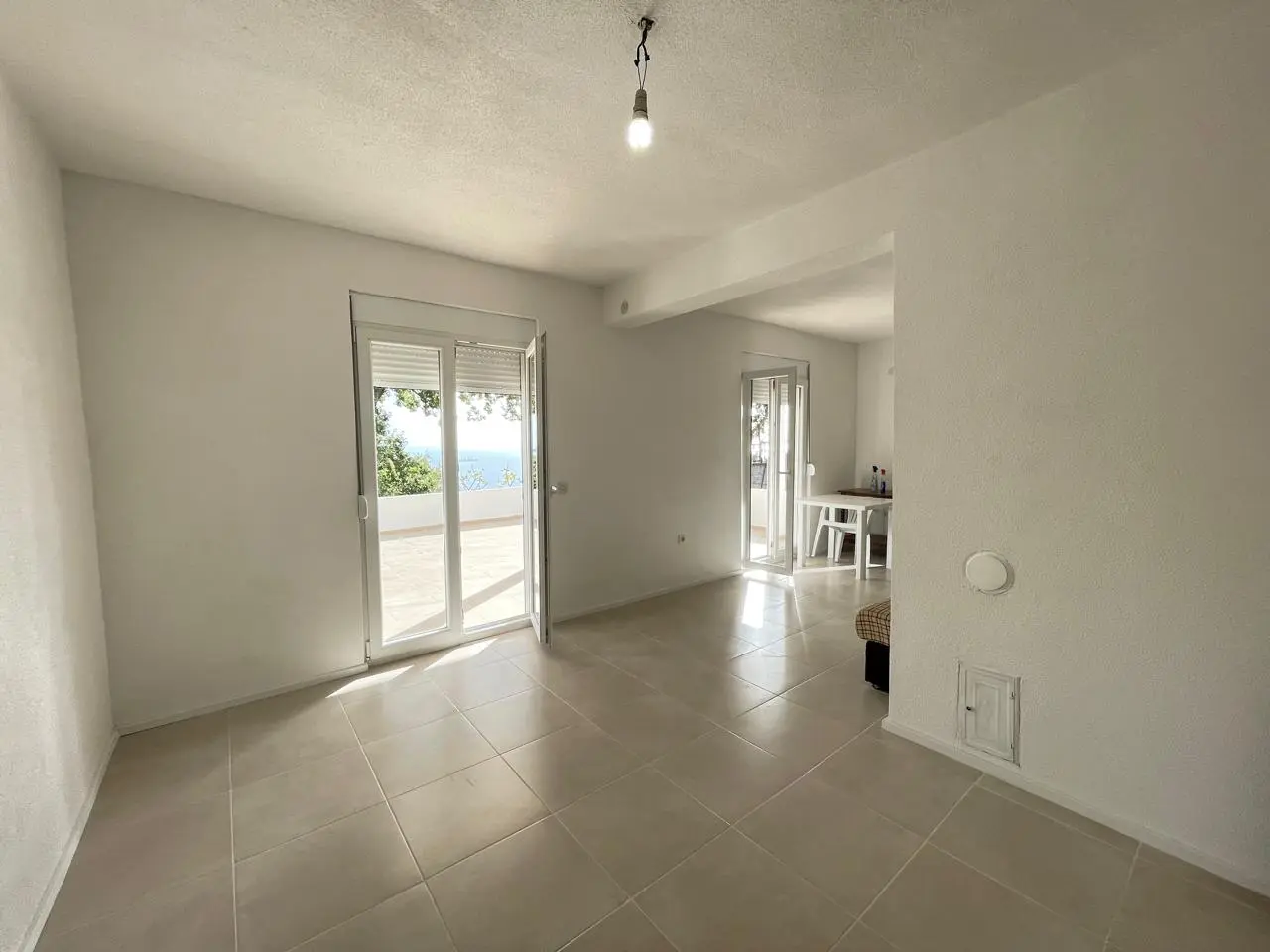 Modern Home for Sale in Sutomore – 100 m², 3-Beds Gem 5
