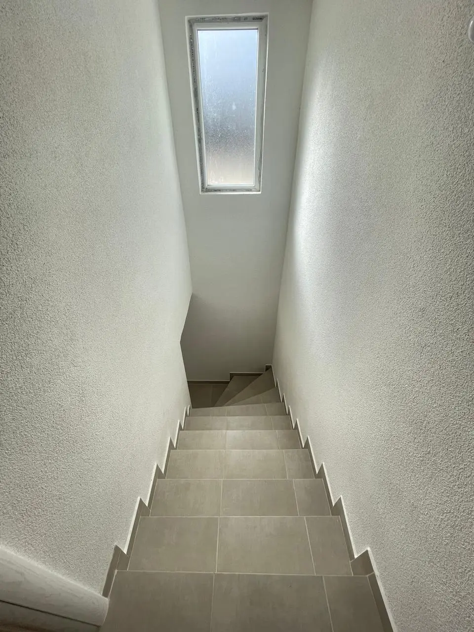 Modern Home for Sale in Sutomore – 100 m², 3-Beds Gem 6