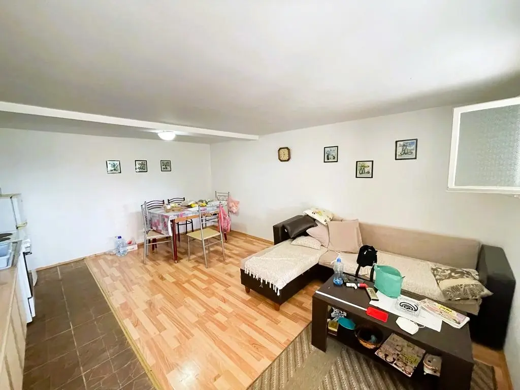 Family House for Sale in Sutomore with Sea View 2