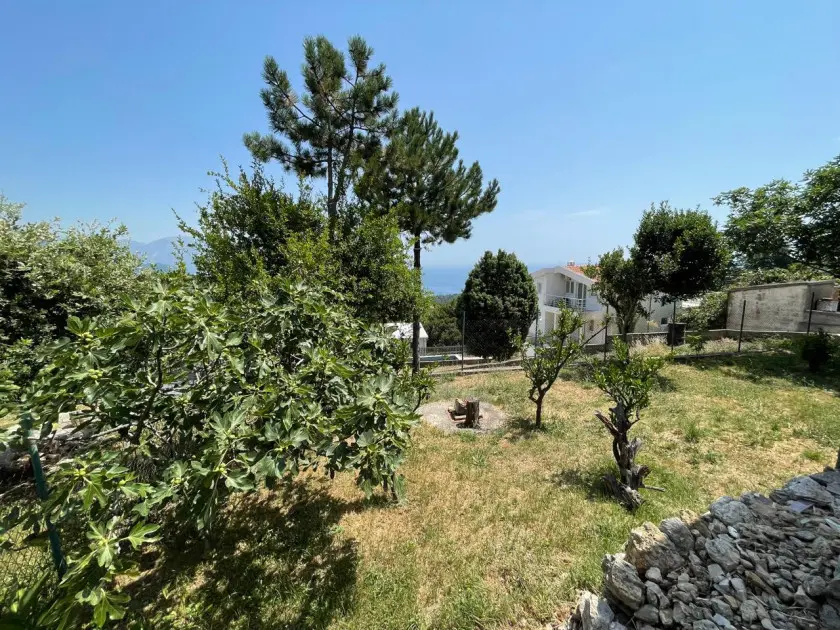Charming 4-Bedroom House with Sea View in Sutomore 10