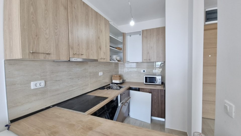 3-storey House with Pool in Lastva Grbalska 4