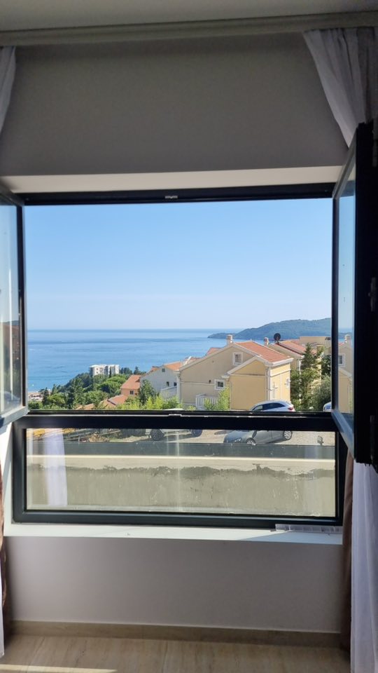 3-storey House with Pool in Lastva Grbalska 5