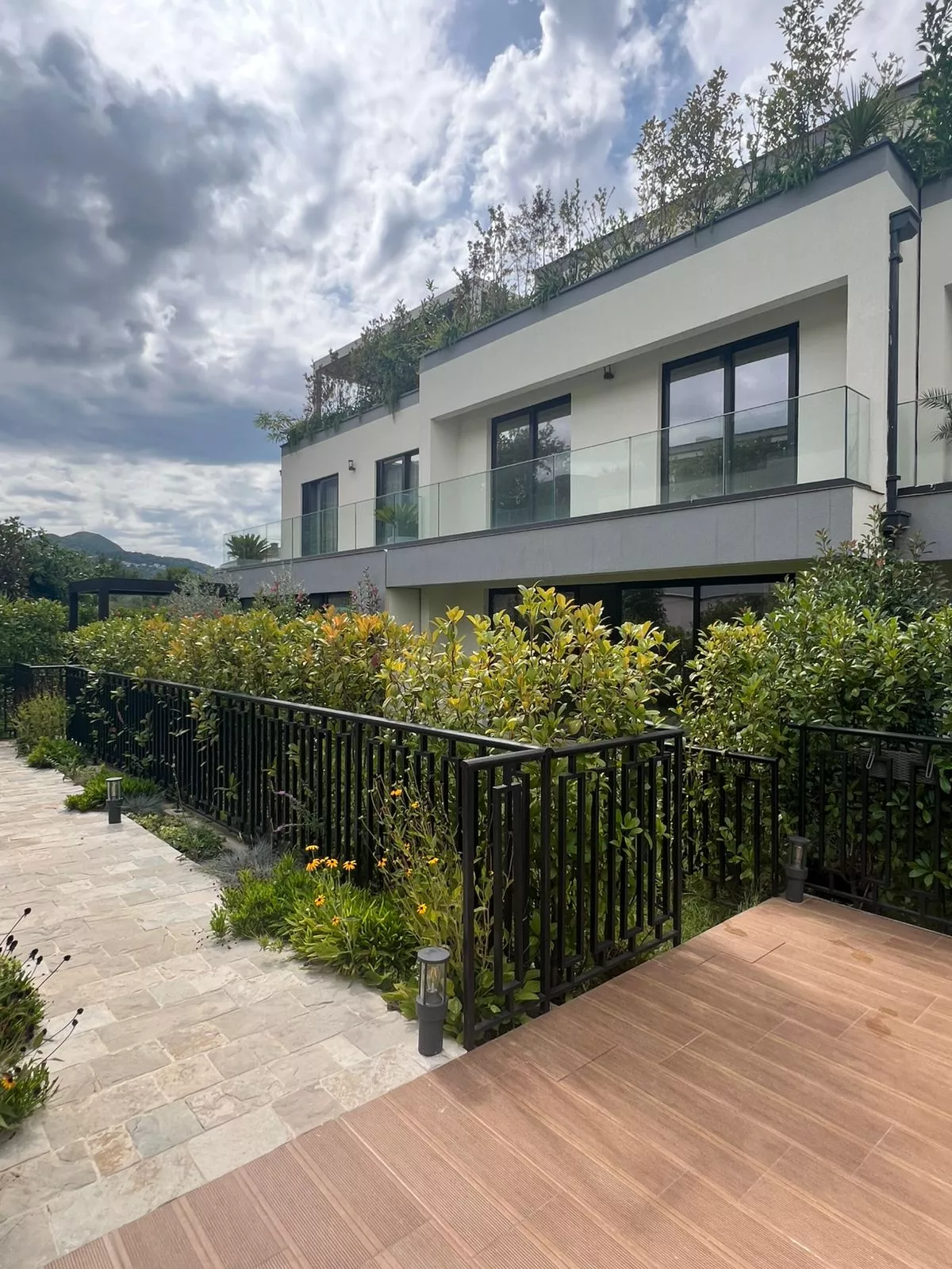 3-storey House with Pool in Lastva Grbalska 8