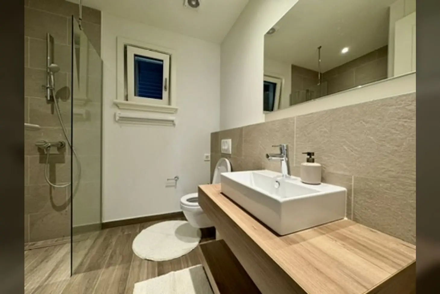 Apartment with Terrace Luštica Bay 9