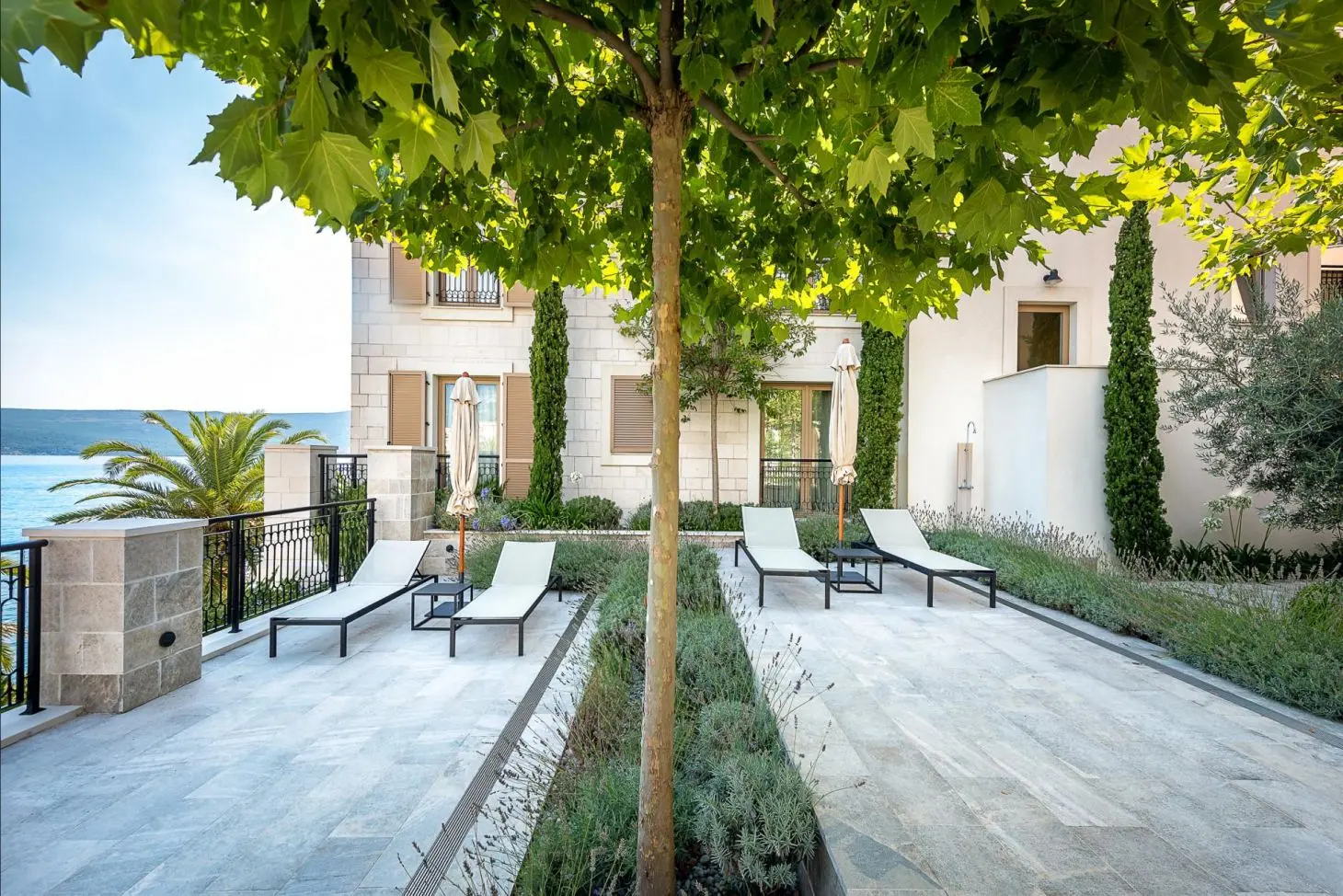 Sea View Apartment Porto Montenegro 5
