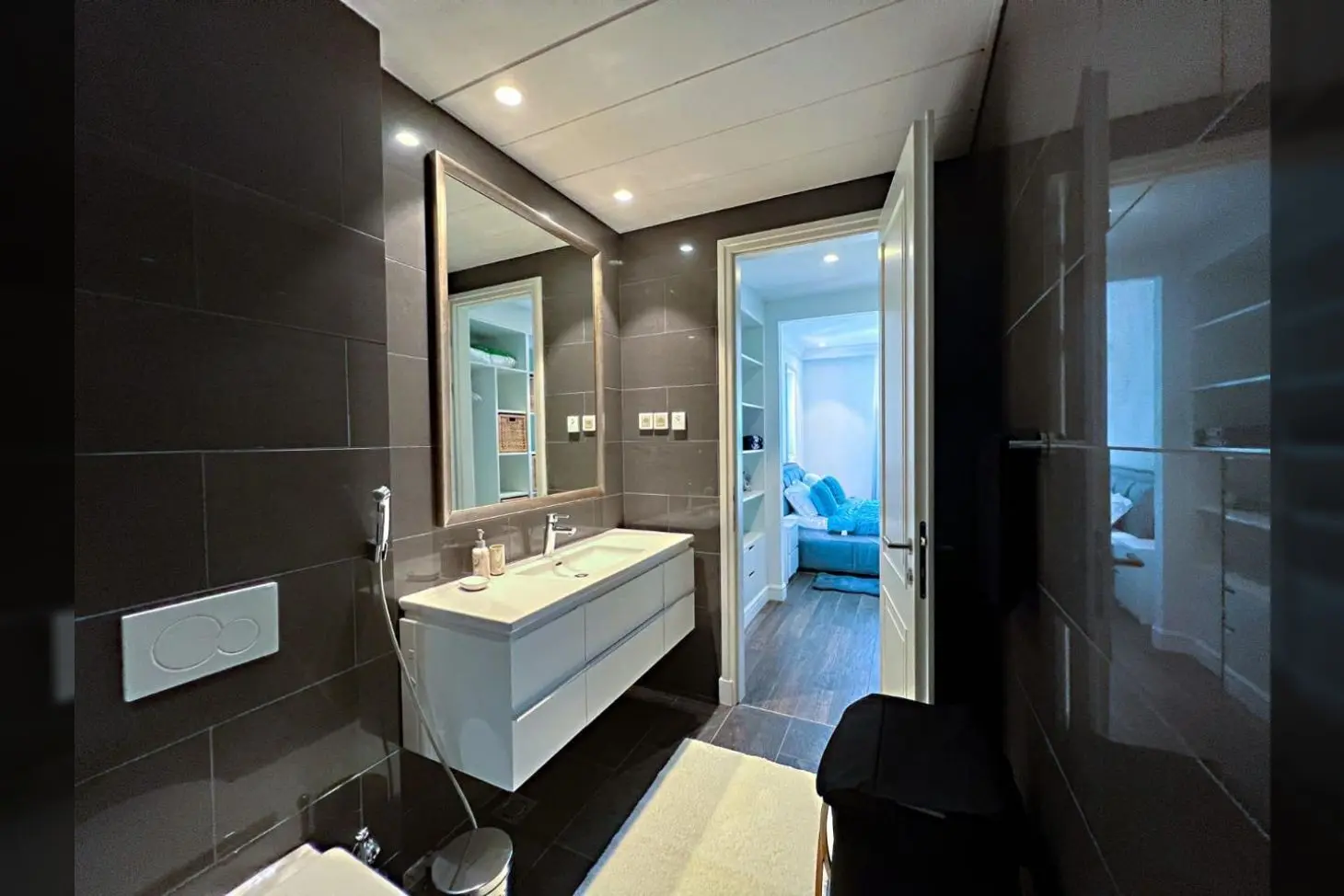 Luxury Apartment Luštica Bay 10