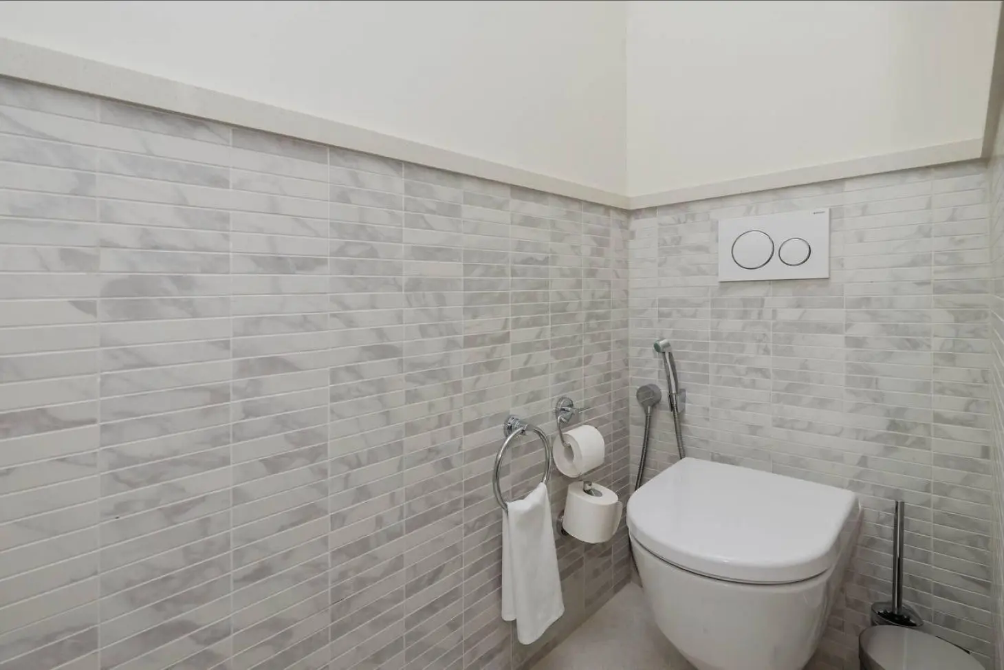 Luxury Apartment Porto Montenegro 9