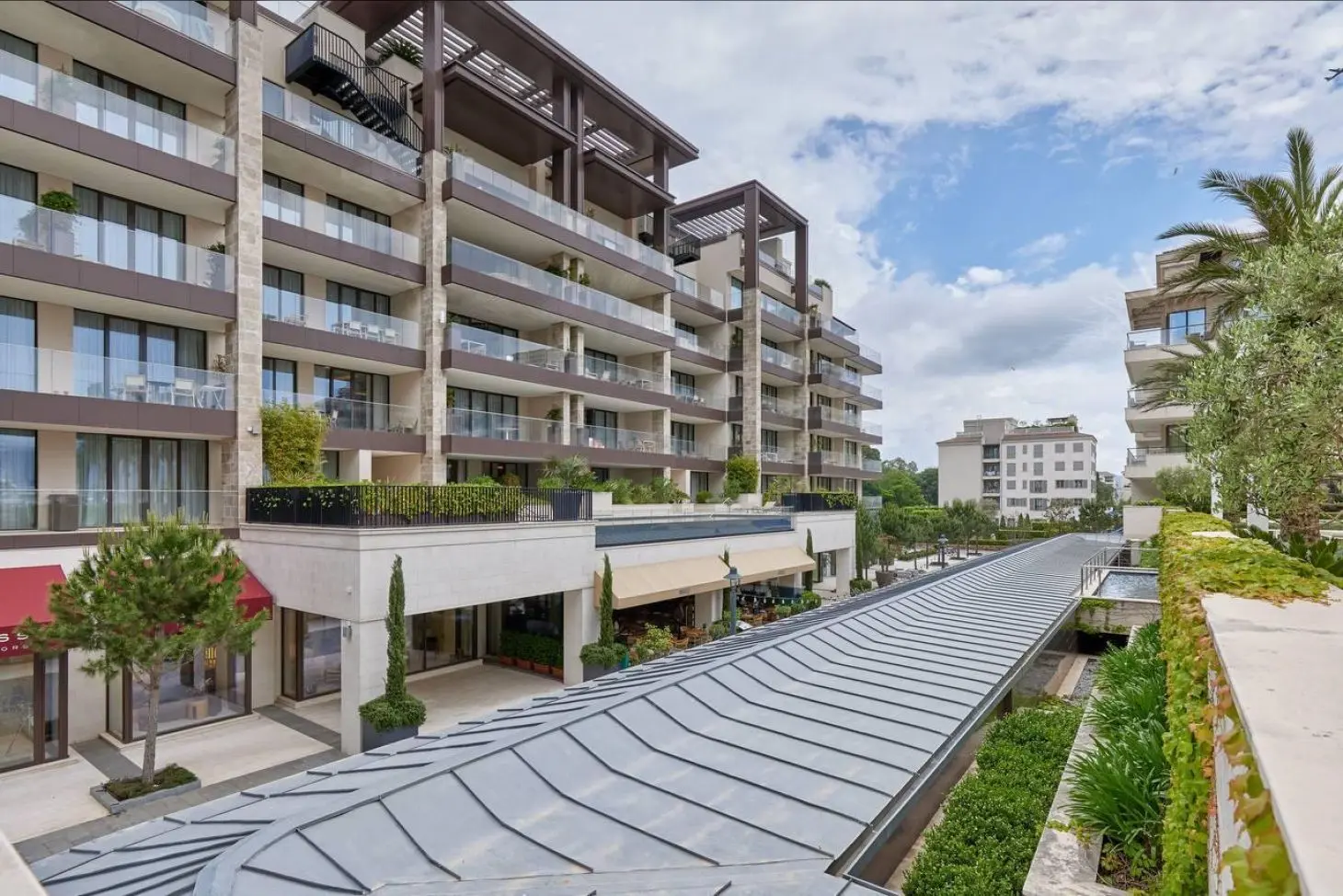 Luxury Apartment Porto Montenegro 10