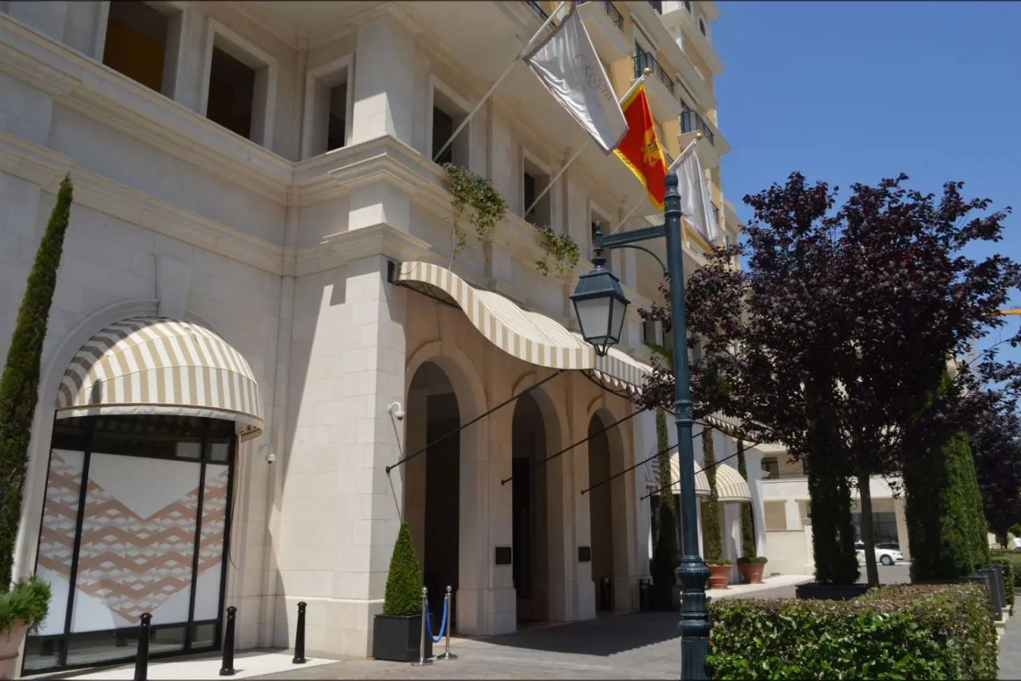 Apartment in Baia Tower Porto Montenegro 2