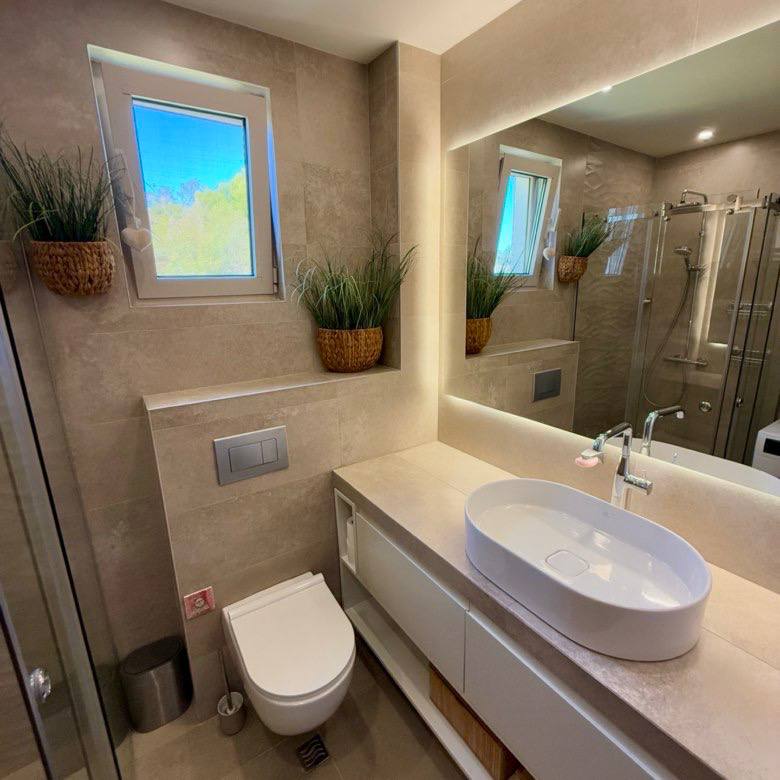 2 Bedroom Apartment with Sea View in Becici 7