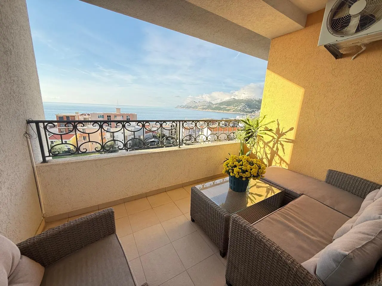 Dobra Voda Apartment 2