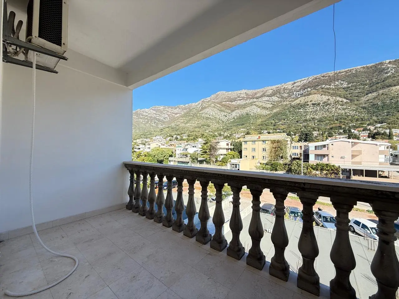 1BR Apartment for Sale in Sutomore, Montenegro 3