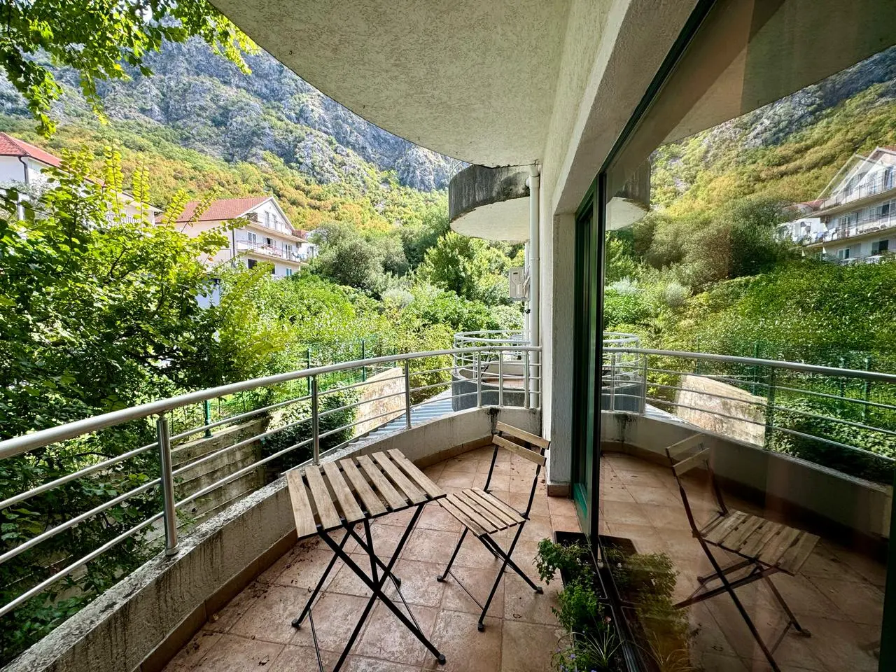 Risan Duplex Apartment – 130 m², Sea View & Pool 5