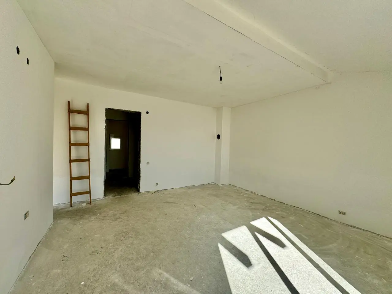 Townhouse with Sea View in Perazica Do - 250 m², 4 Bedrooms 5