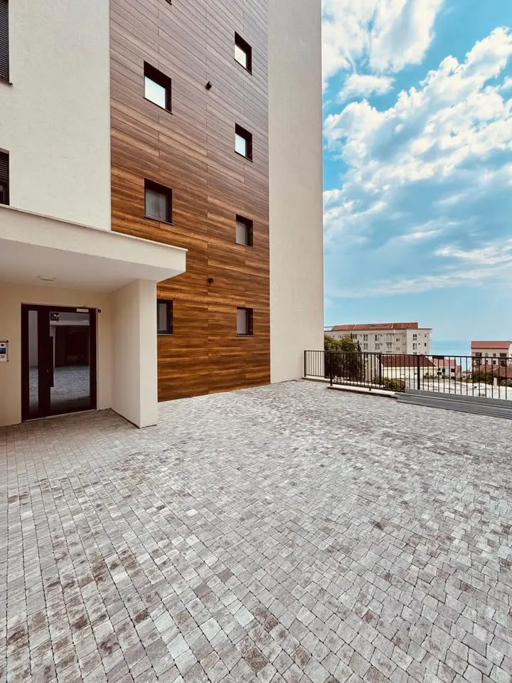 One-Bedroom Apartment in Becici – 45 m² Modern Home 12