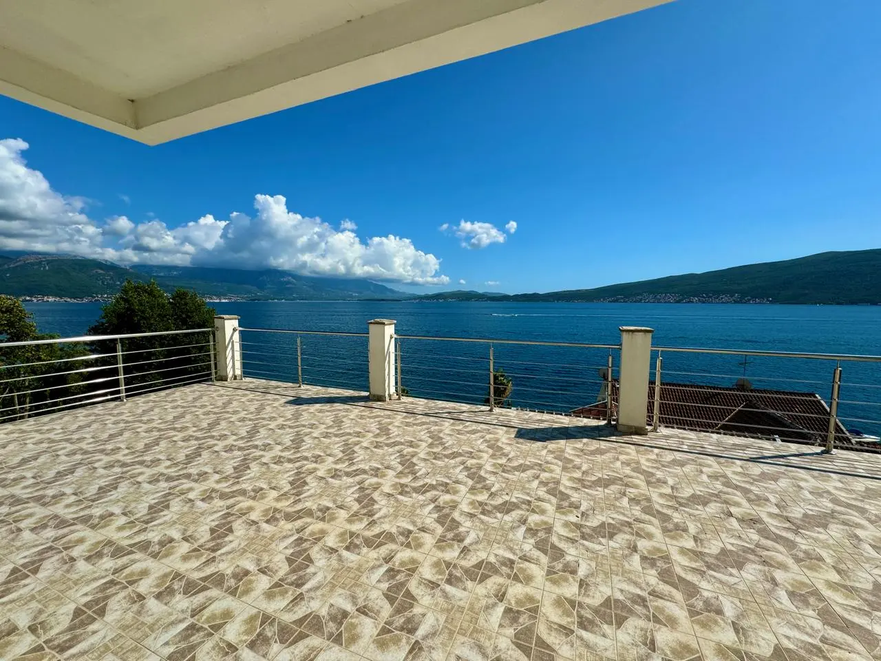 Sea View Villa in Baosici