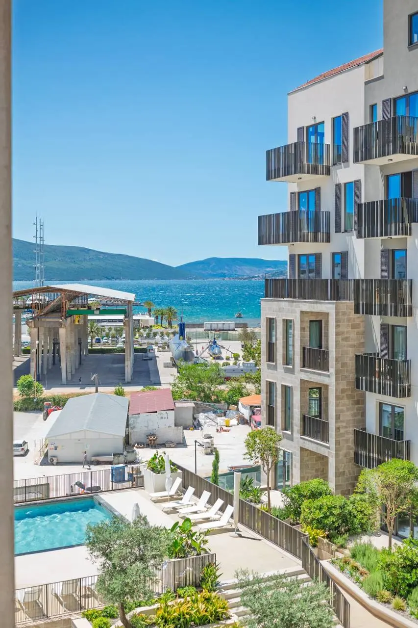 Elegant Apartment in Boka Place Tivat