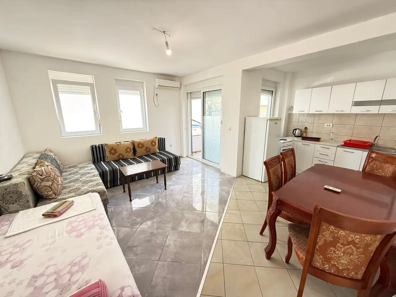 Apartment in Bar Ilino with 2 Bedrooms and 67 m² Area