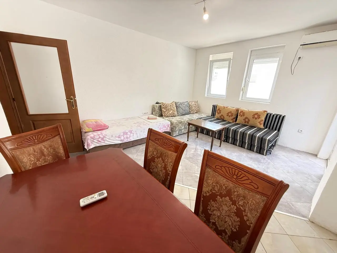 Apartment in Bar Ilino with 2 Bedrooms and 67 m² Area 4