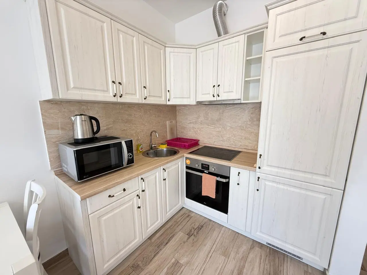 Studio Apartment in Dobra Voda with Sea View 7