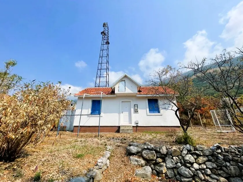Affordable Property in Sutomore with Sea Views 10