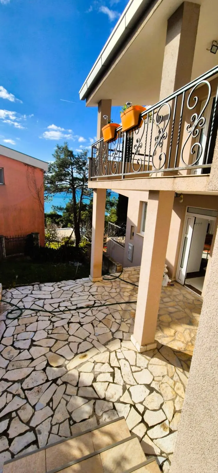 Lovely Home with Sea Views in Zeleni Pojas, Bar 2
