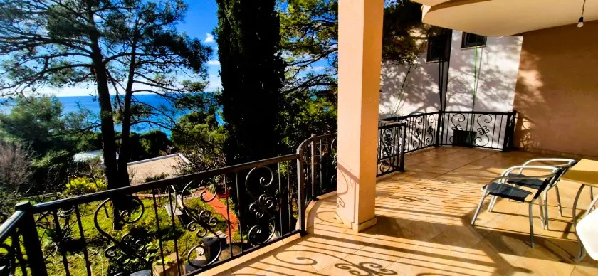Lovely Home with Sea Views in Zeleni Pojas, Bar 10