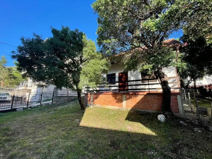 House for Sale in Ratac 4