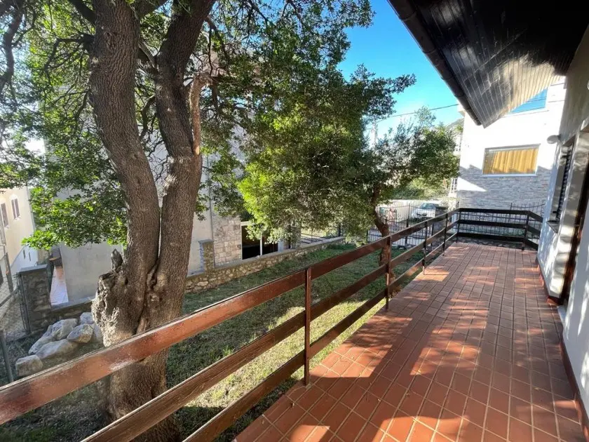 House for Sale in Ratac 6